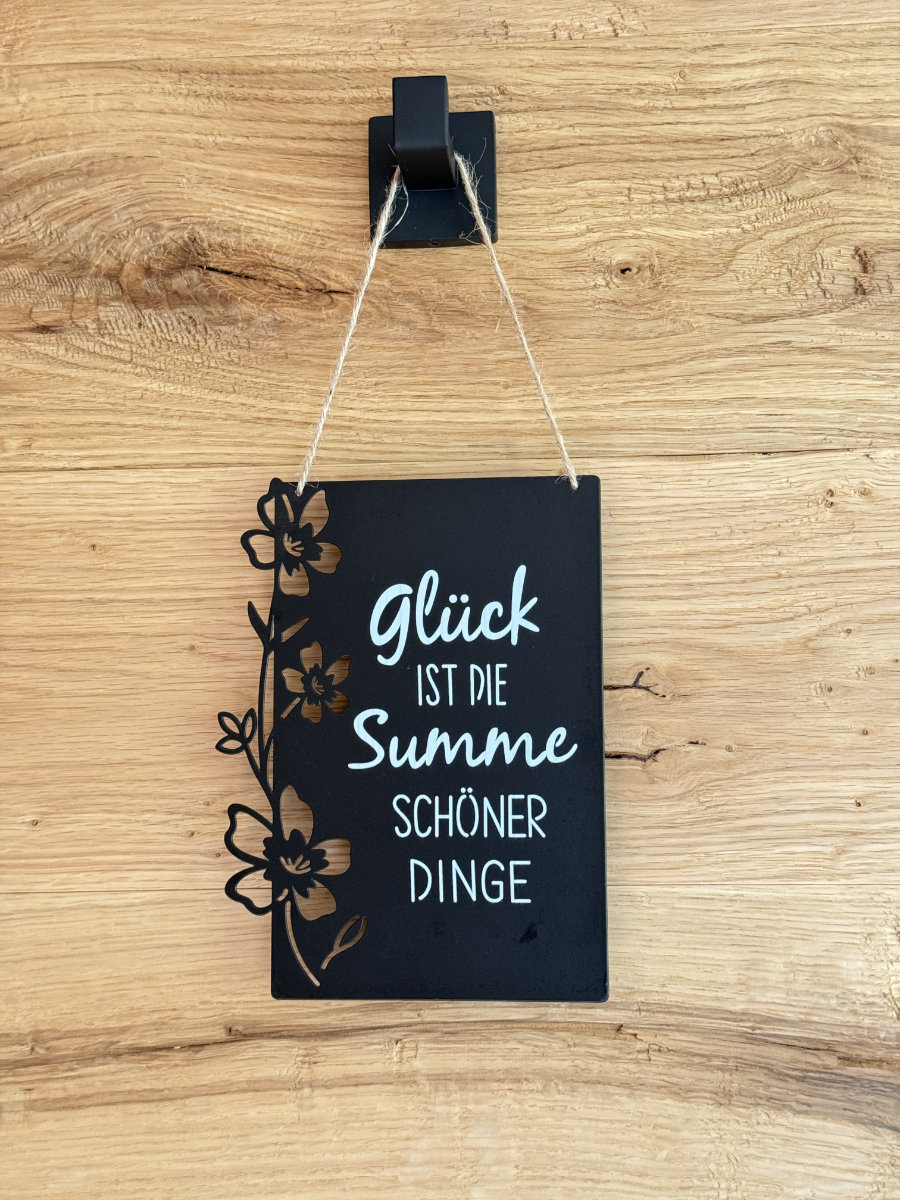 Aussichtsreich Willingen Ferienwohnung liebevoll eingerichtet- Schild mit netten Spruch.
